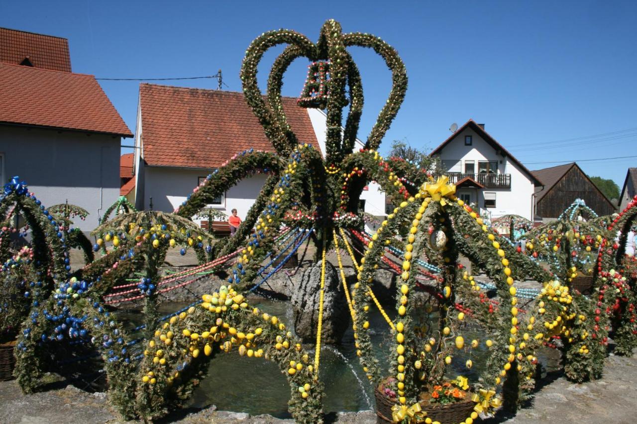 B&B Arlesbrunnen Egloffstein Extérieur photo